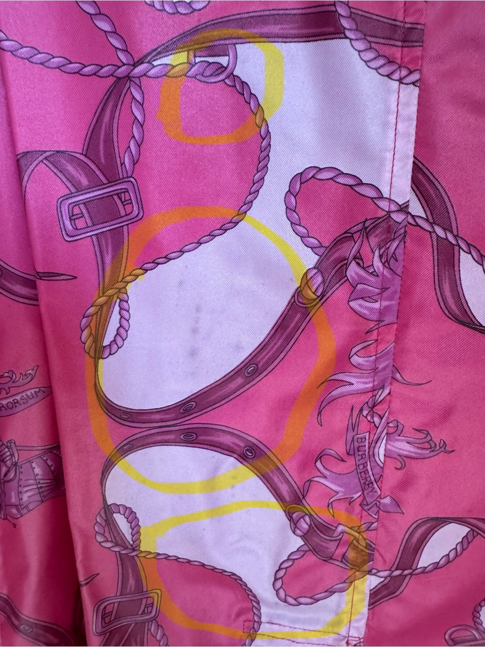 🎉HP🎉Limited Ed. Burberry Hot Pink Raincoat!😱 - Picture 6 of 16